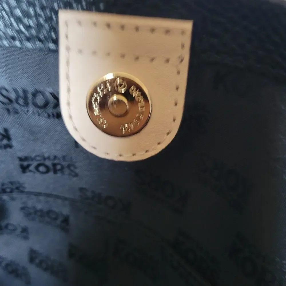 Michael Kors Jet Set Large Black Leather Tote Handbag Beige Straps MK Logo‎ Snap
